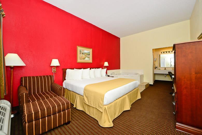 Manchester Heritage Inn & Suites Dış mekan fotoğraf