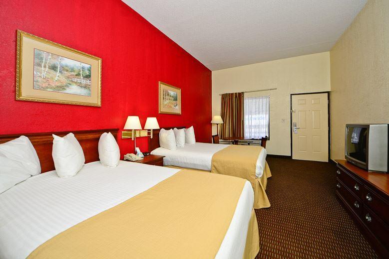 Manchester Heritage Inn & Suites Dış mekan fotoğraf