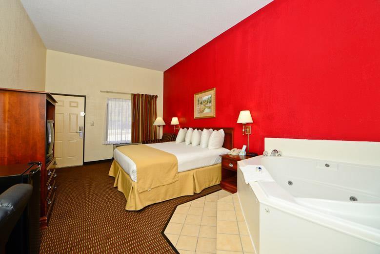 Manchester Heritage Inn & Suites Dış mekan fotoğraf