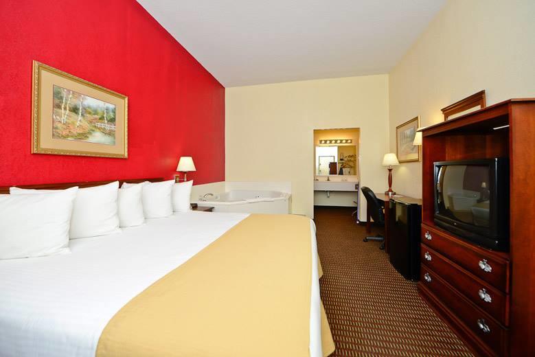 Manchester Heritage Inn & Suites Dış mekan fotoğraf